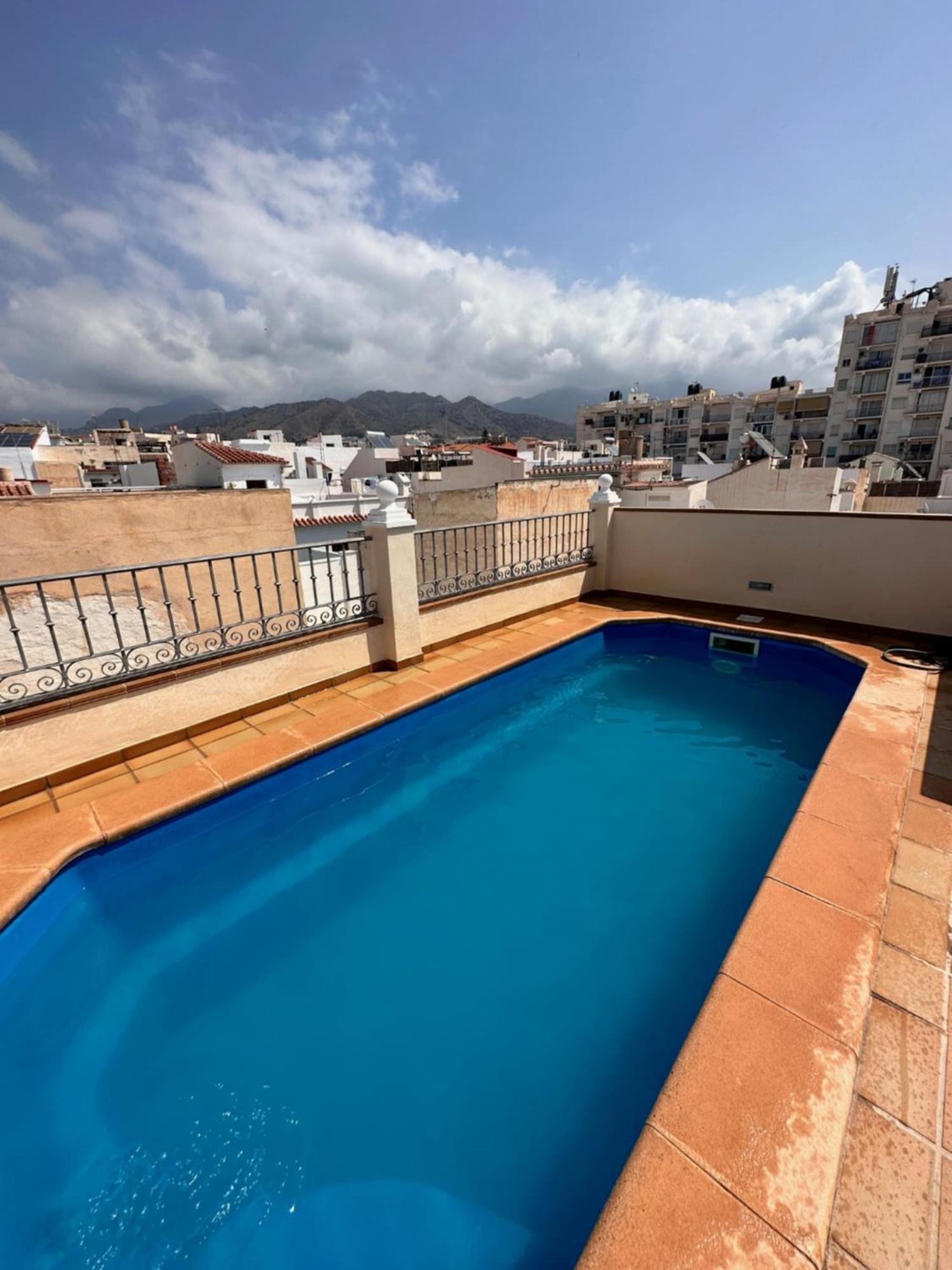 Atico Con Piscina Privada En El Corazon De Nerja! Villa Exterior photo